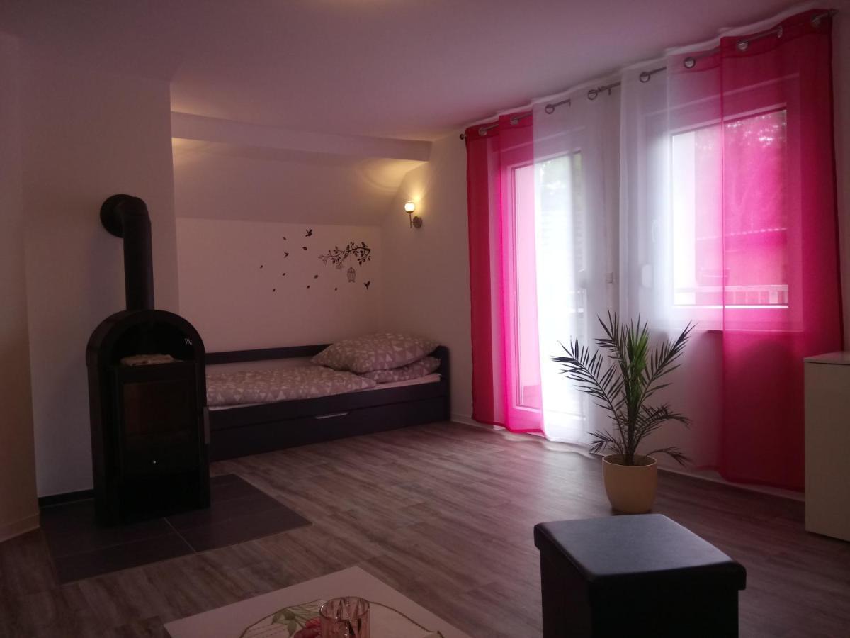 Haus Waldidyll Daire Lauta Dış mekan fotoğraf